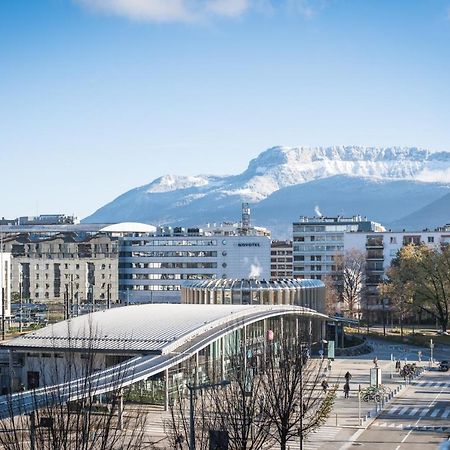 La Station N° 5 Apartment Annecy Luaran gambar